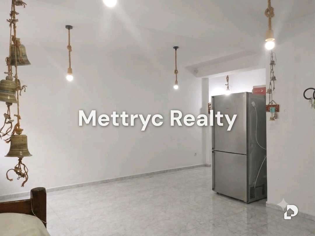 Apartamento en El Manantial, Valencia – 6