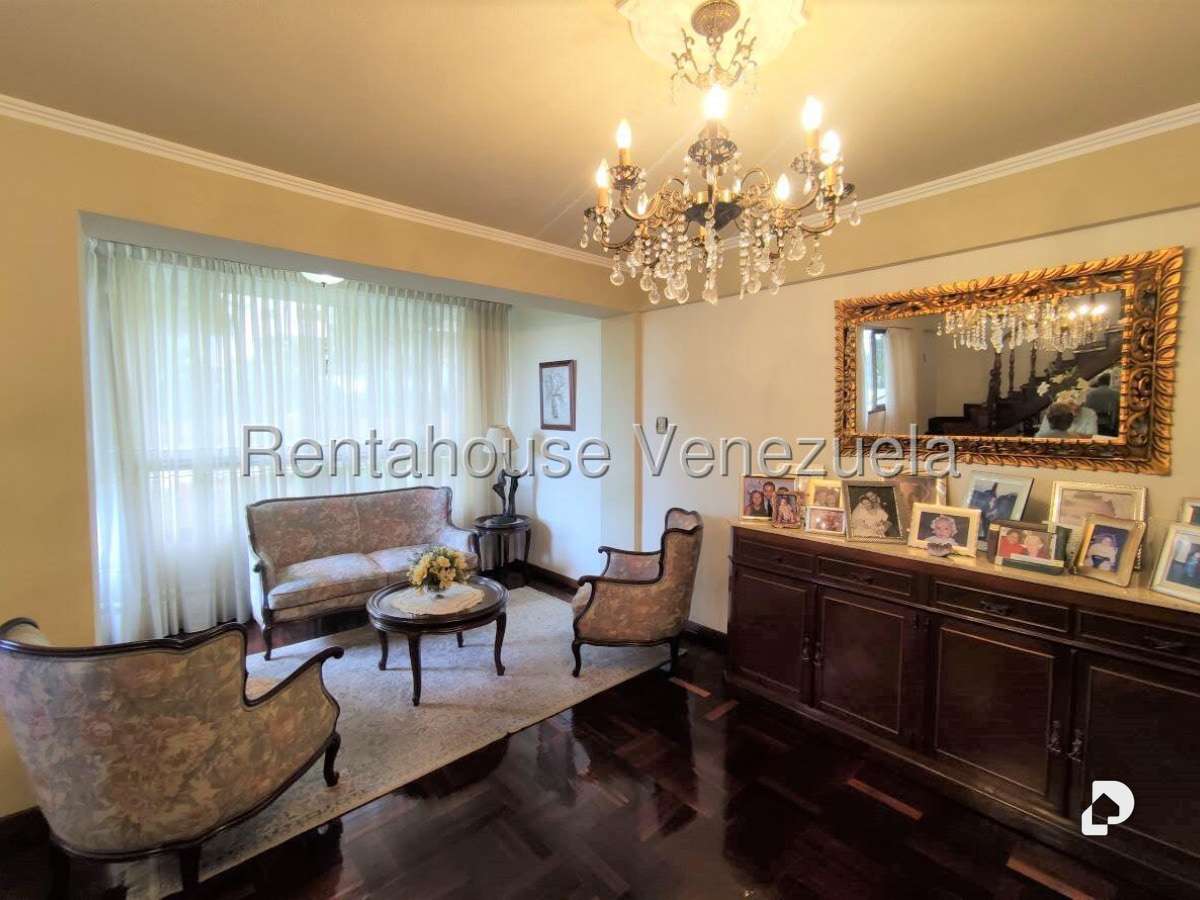 Apartment in Caracas – 26