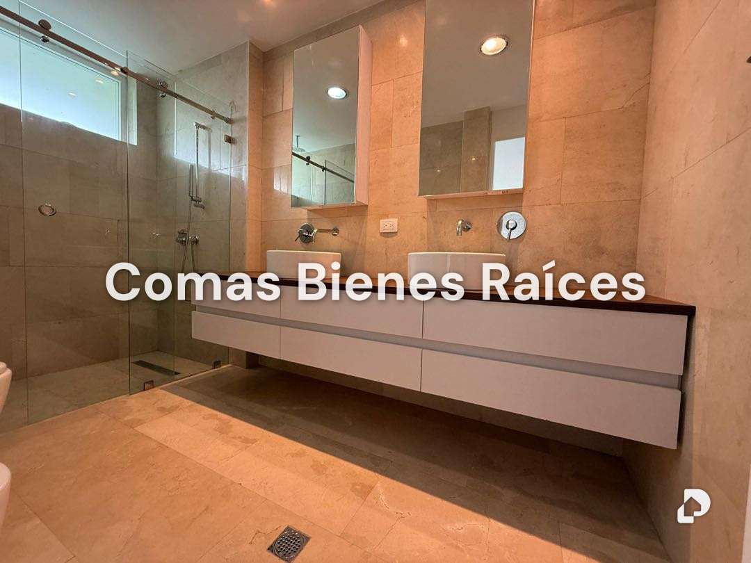 Apartamento en Los Palos Grandes, Caracas – 24