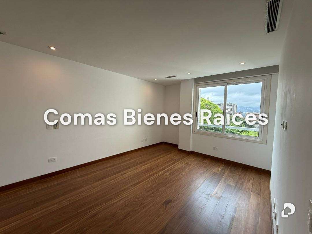 Apartamento en Los Palos Grandes, Caracas – 17