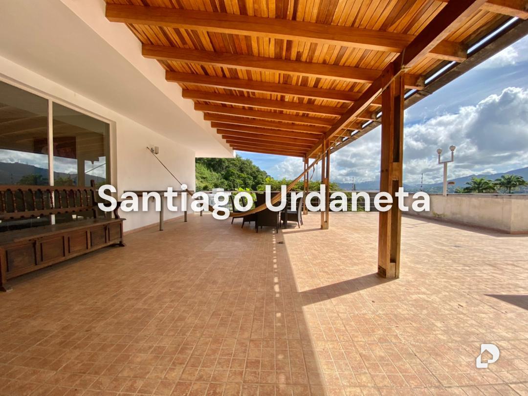 Casa en Prados del Este, Caracas – 4