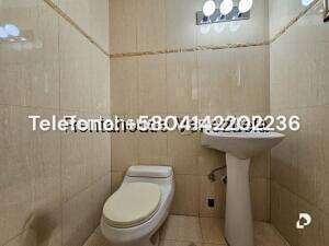 Casa en Cumbres de Curumo, Caracas – 56
