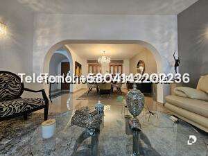 Casa en Cumbres de Curumo, Caracas – 26