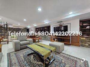 Casa en Cumbres de Curumo, Caracas – 66