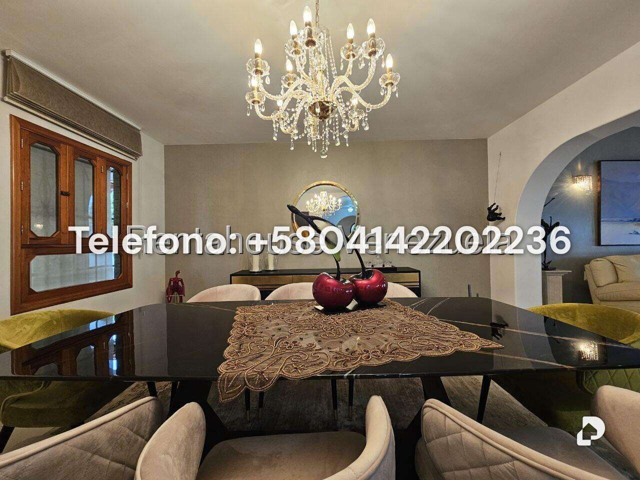 Casa en Cumbres de Curumo, Caracas – 16