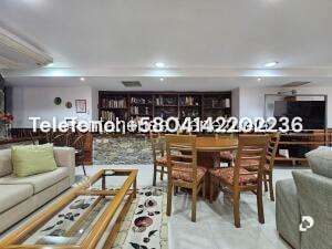 Casa en Cumbres de Curumo, Caracas – 71