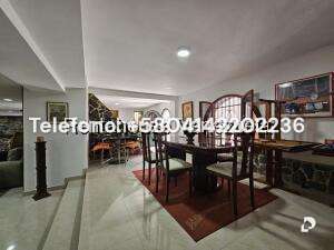 Casa en Cumbres de Curumo, Caracas – 73
