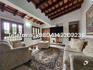 Casa en Cumbres de Curumo, Caracas – 96