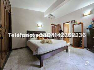 Casa en Cumbres de Curumo, Caracas – 108