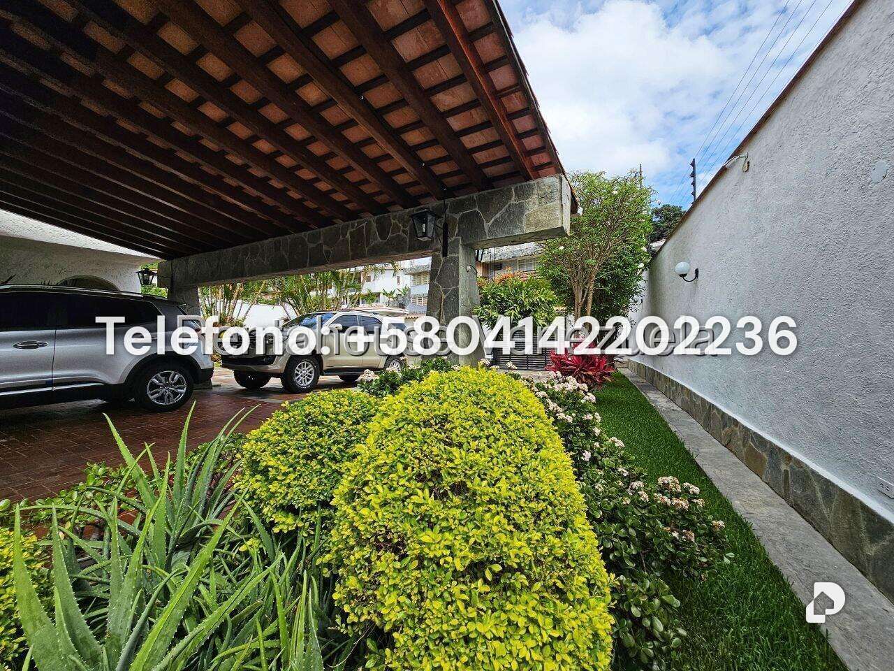 Casa en Cumbres de Curumo, Caracas – 12