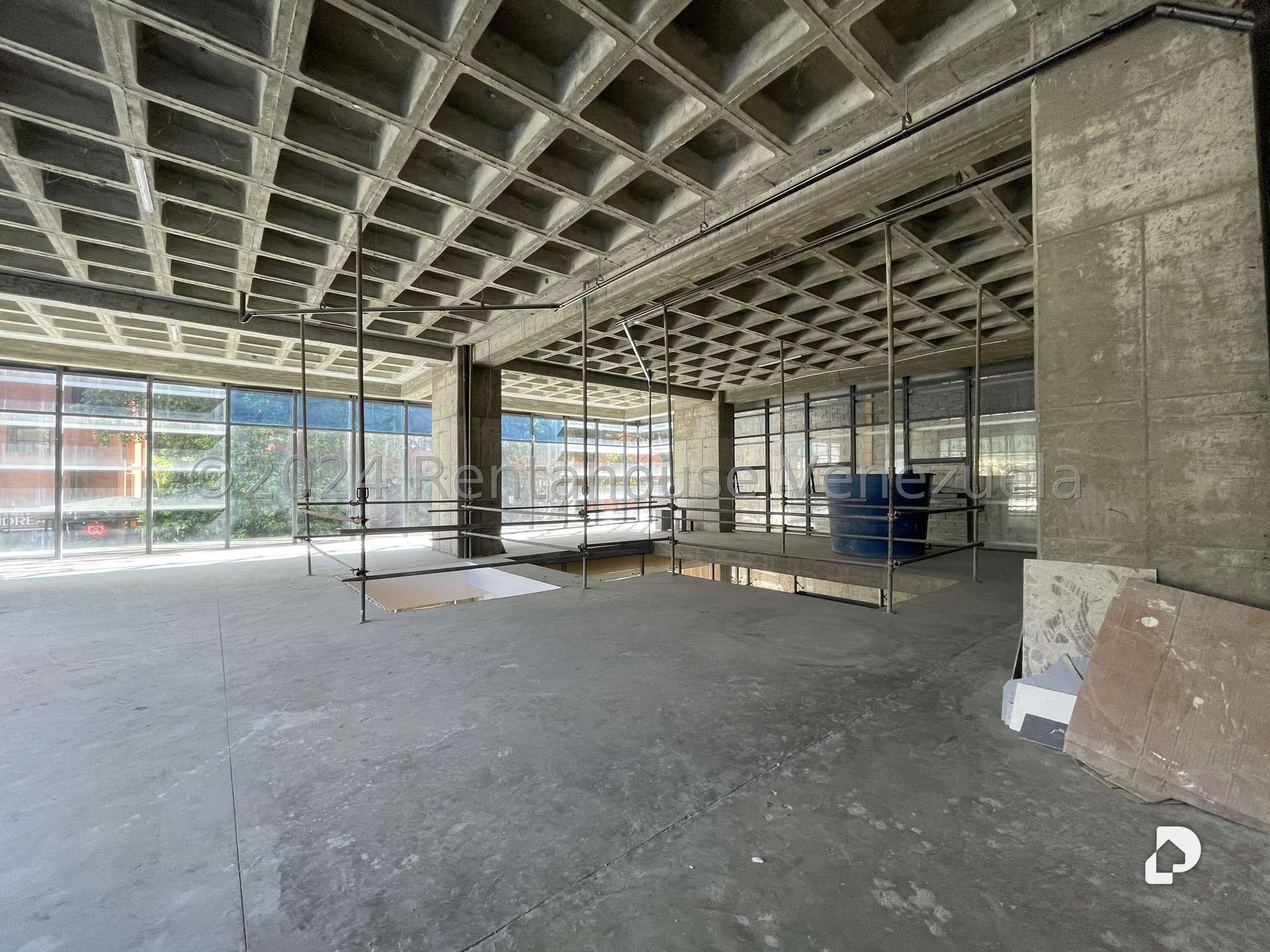Local comercial en Las Mercedes, Caracas – 13