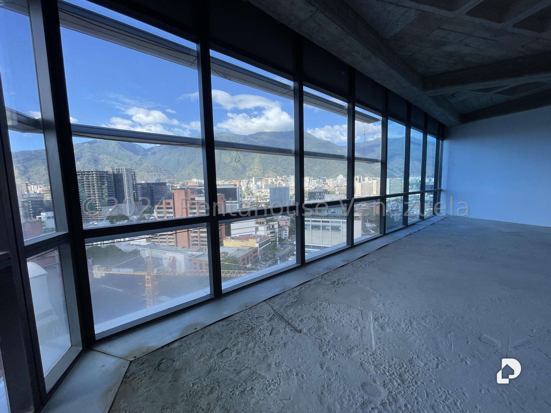 Local comercial en Las Mercedes, Caracas – 22