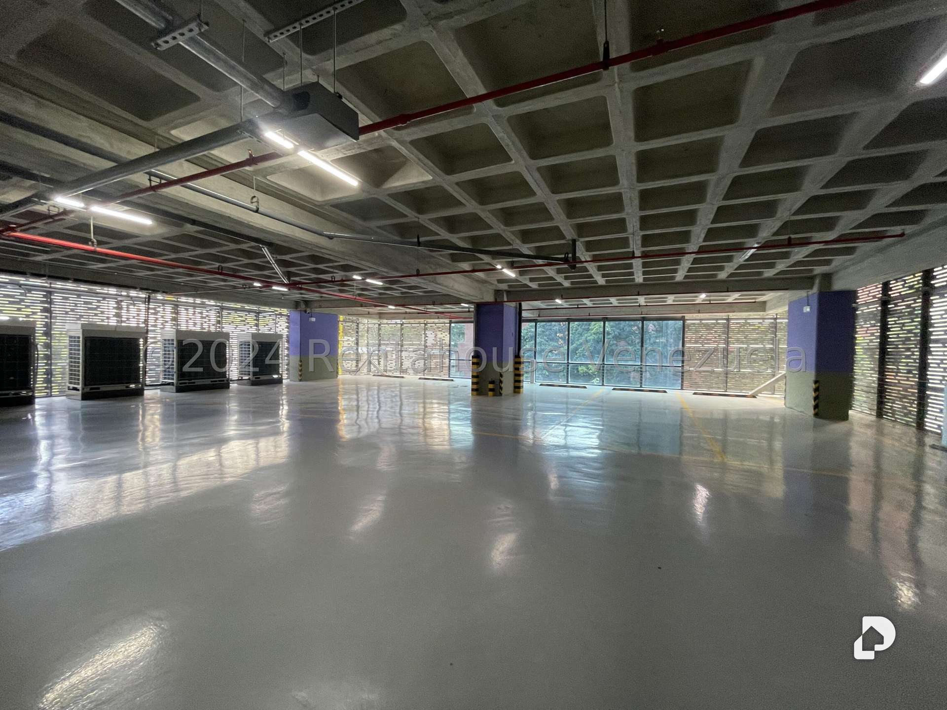 Local comercial en Las Mercedes, Caracas – 23