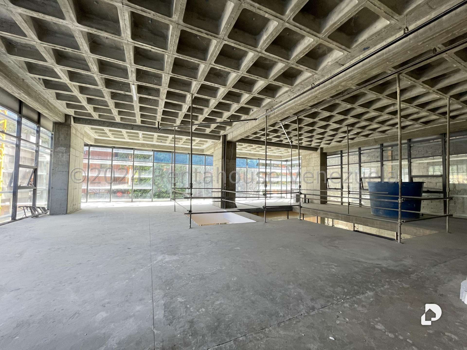 Local comercial en Las Mercedes, Caracas – 11