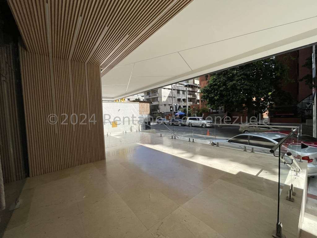 Local comercial en Las Mercedes, Caracas