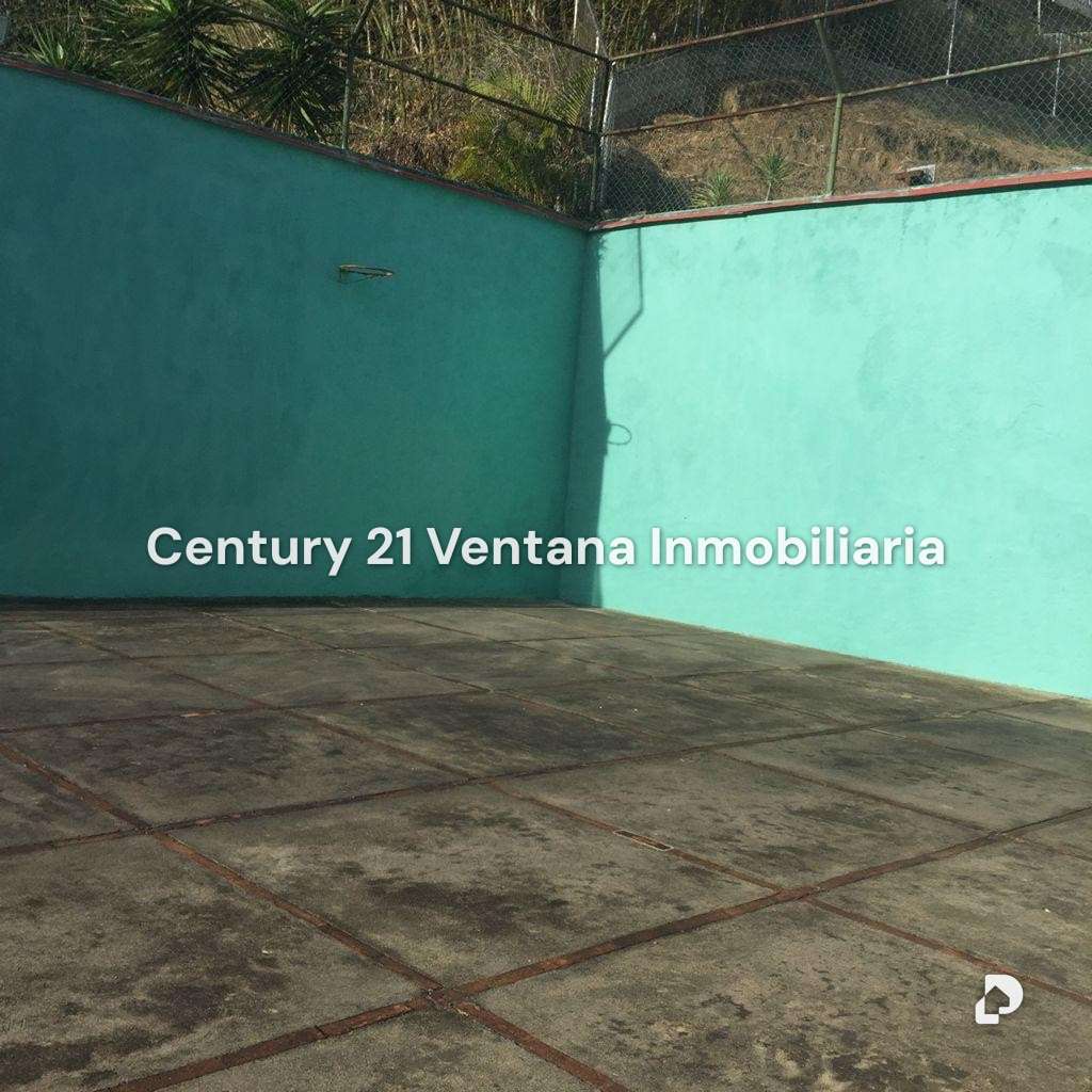House in El Placer, Caracas – 17