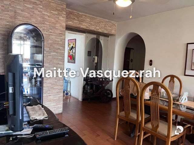 Apartamento en Urbanización El Centro, Maracay – 4