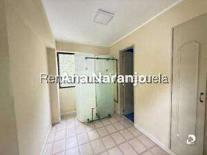 Apartamento en Los Naranjos (del Cafetal), Caracas – 15