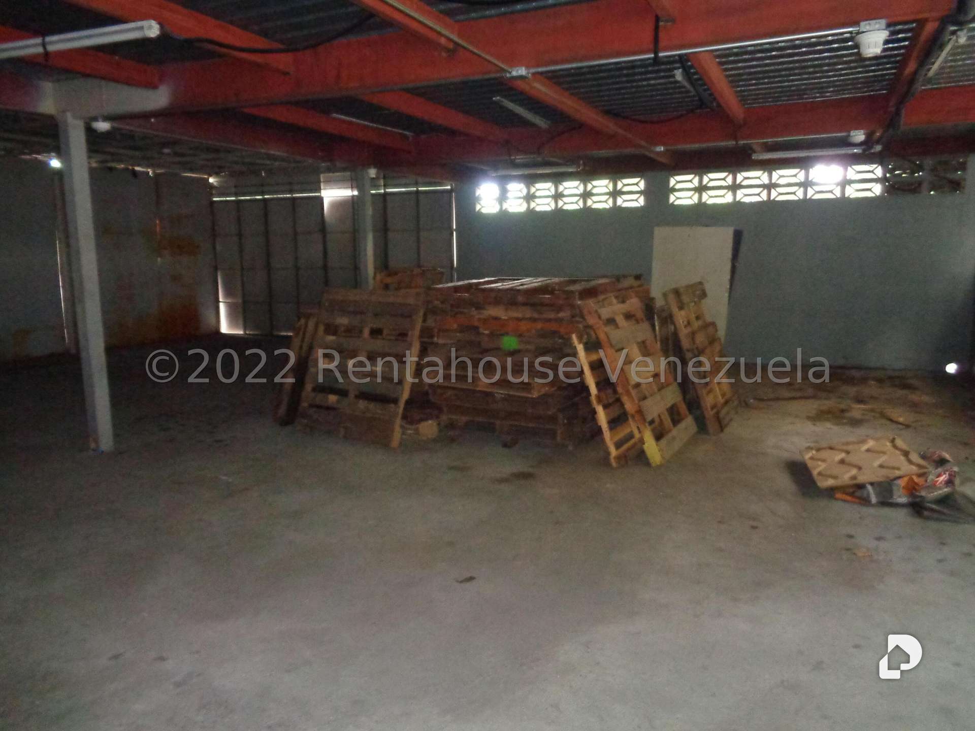 Local comercial en La Campiña, Caracas – 12