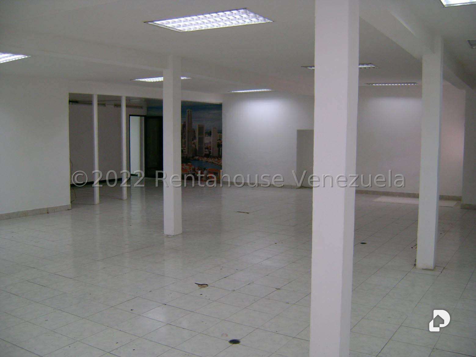 Local comercial en La Campiña, Caracas – 4