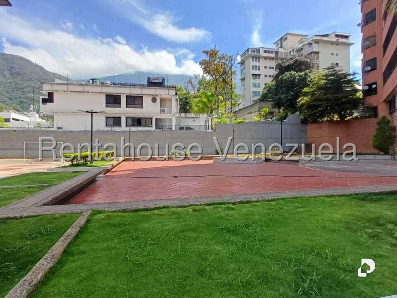 Apartamento en La Florida, Caracas – 27