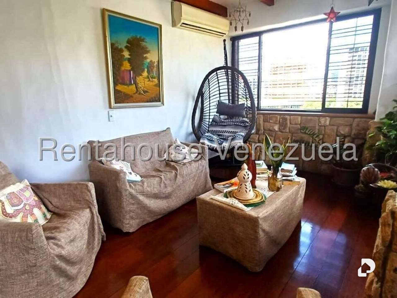 Apartamento en La Florida, Caracas – 11