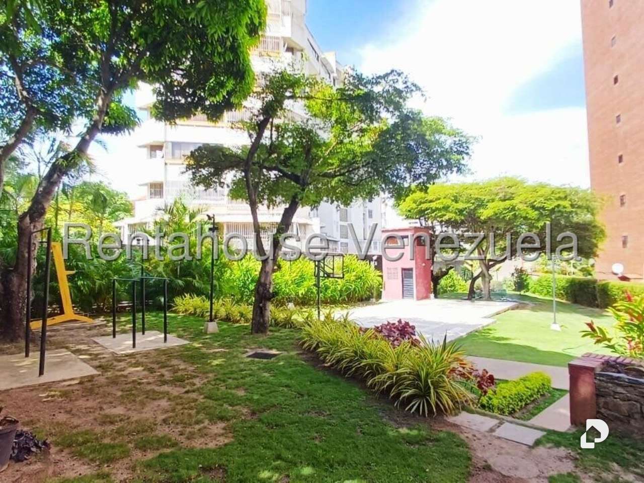 Apartamento en La Florida, Caracas – 25