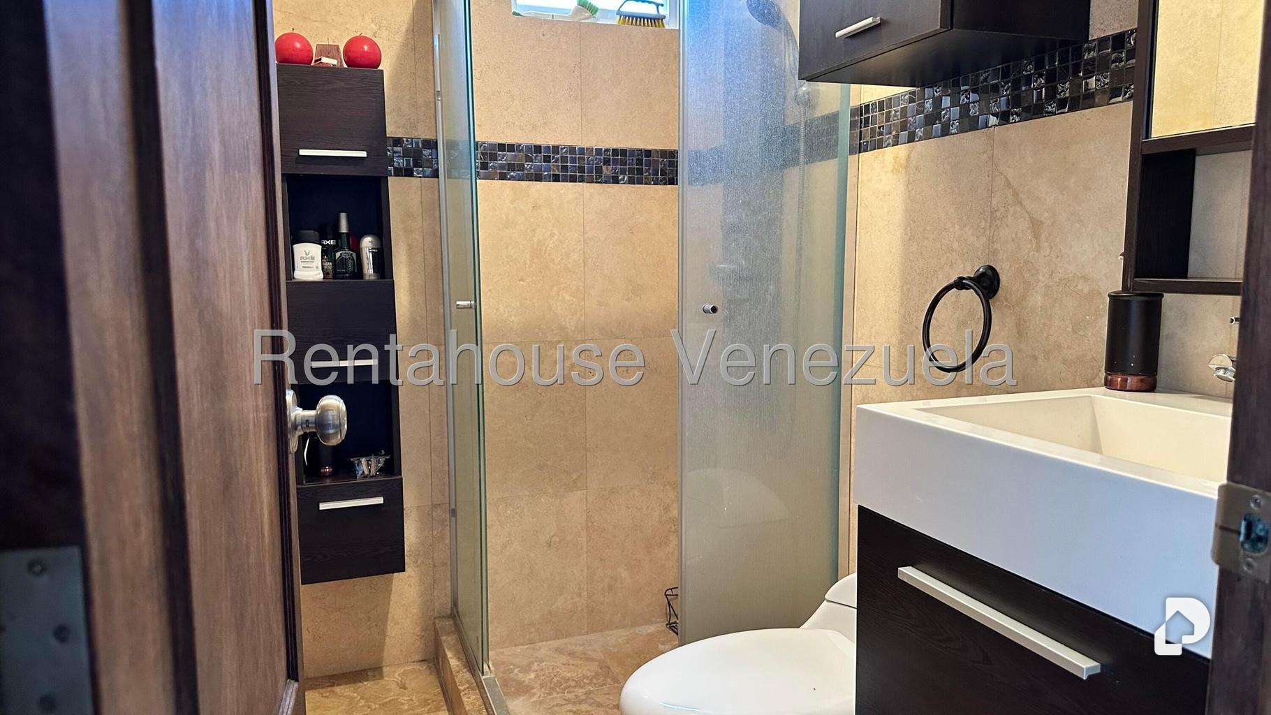 Apartamento en Colinas de La Tahona, Caracas – 11