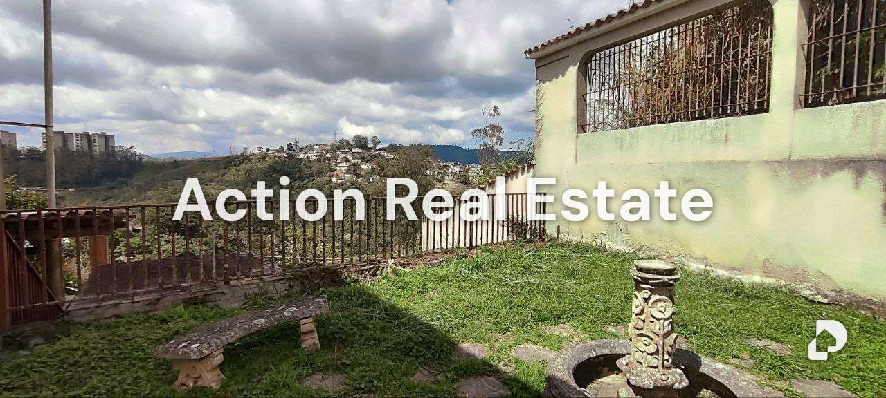 Casa en Los Castores, Altos Mirandinos – 16
