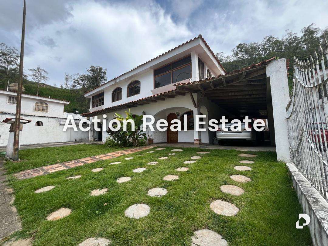 Casa en Colinas de Carrizal, Altos Mirandinos – 1