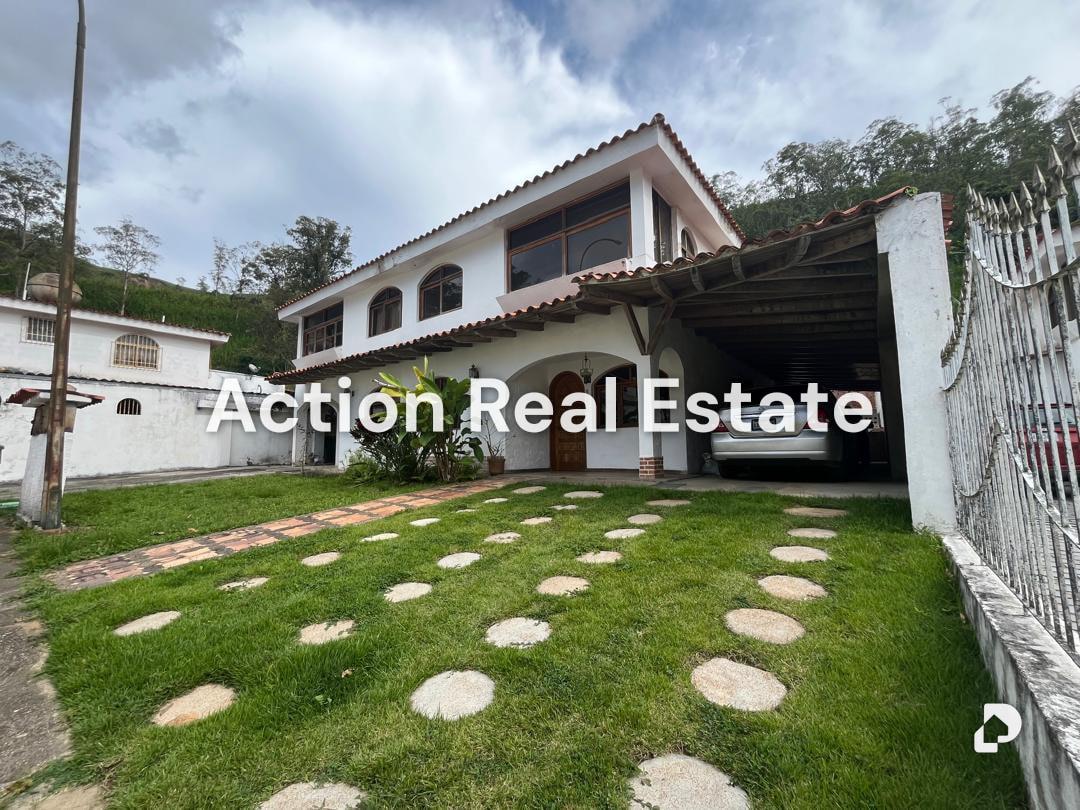 Casa en Colinas de Carrizal, Altos Mirandinos – 1