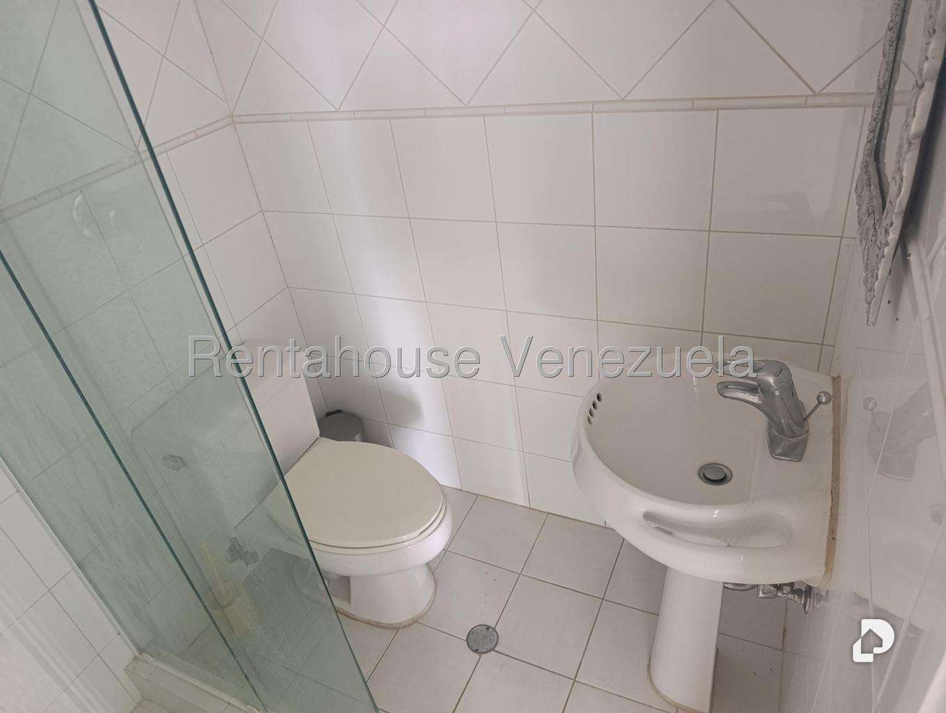Casa en Prados del Este, Caracas – 39