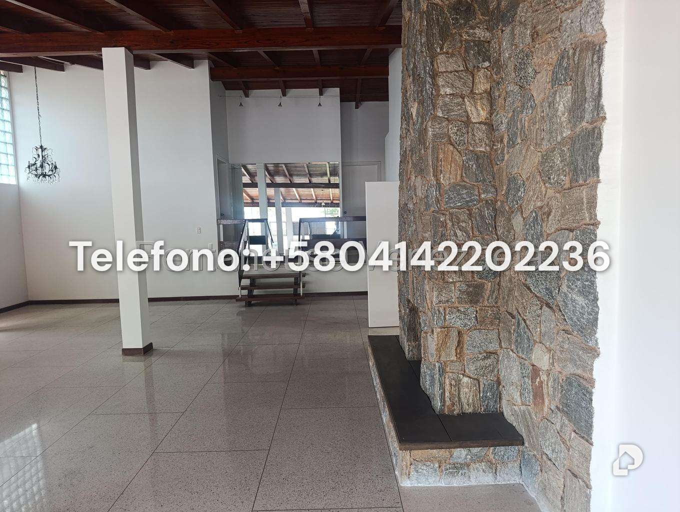 Casa en Prados del Este, Caracas – 12