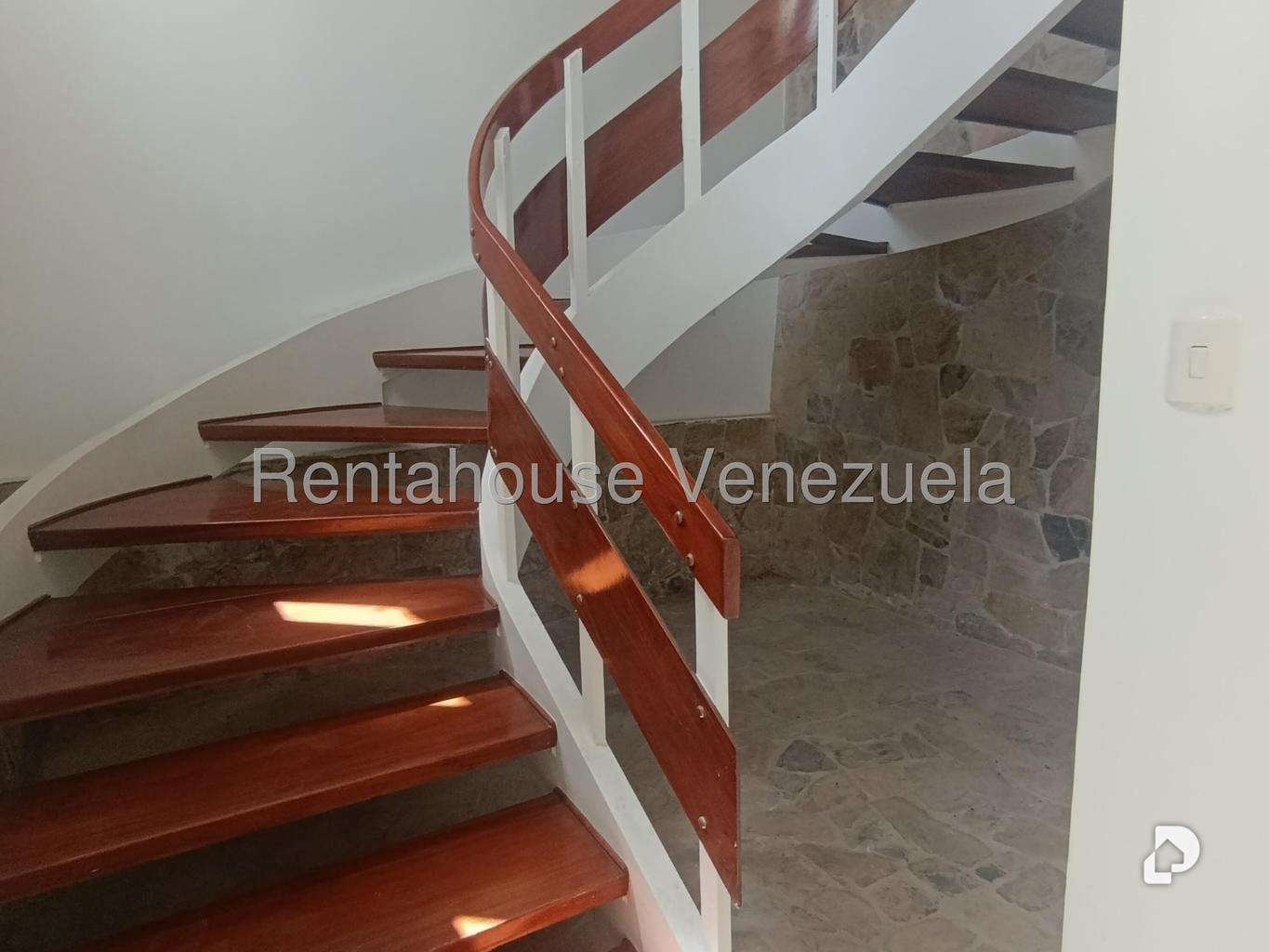 Casa en Prados del Este, Caracas – 36