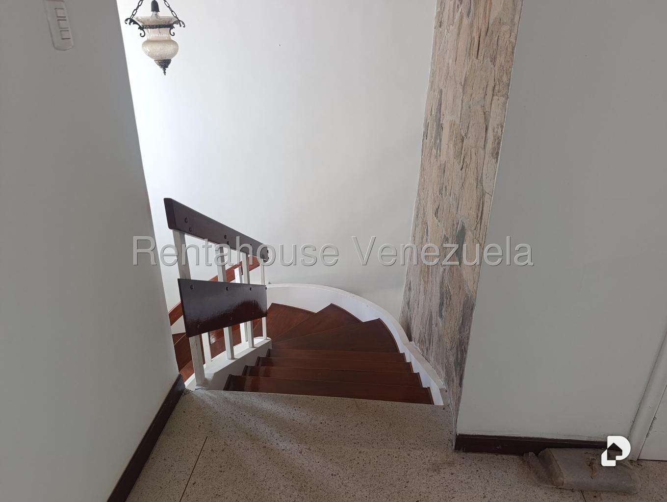 Casa en Prados del Este, Caracas – 34