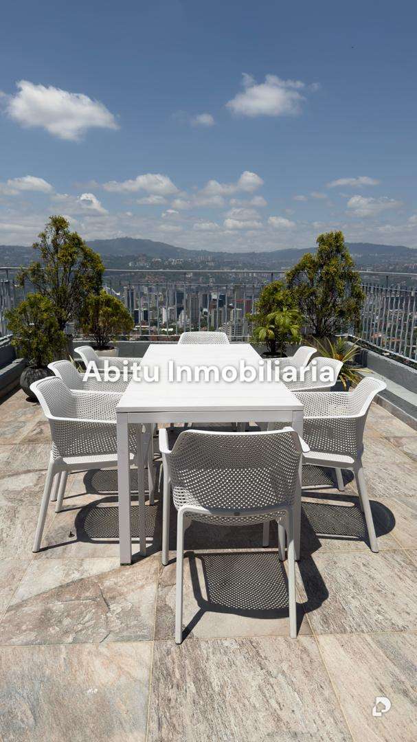 Apartamento en Altamira, Caracas – 3