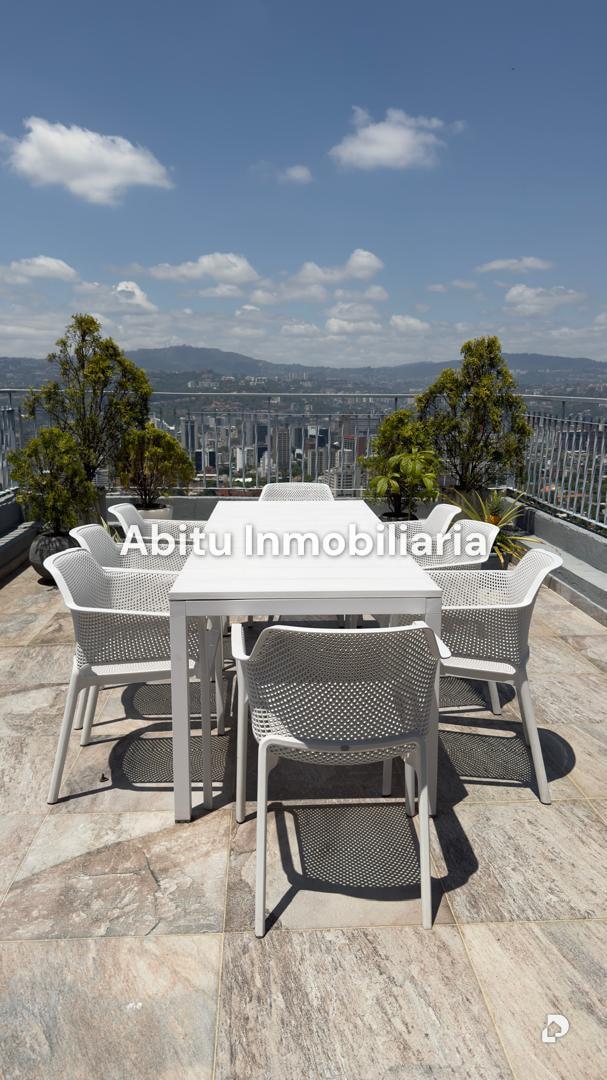 Apartamento en Altamira, Caracas – 3