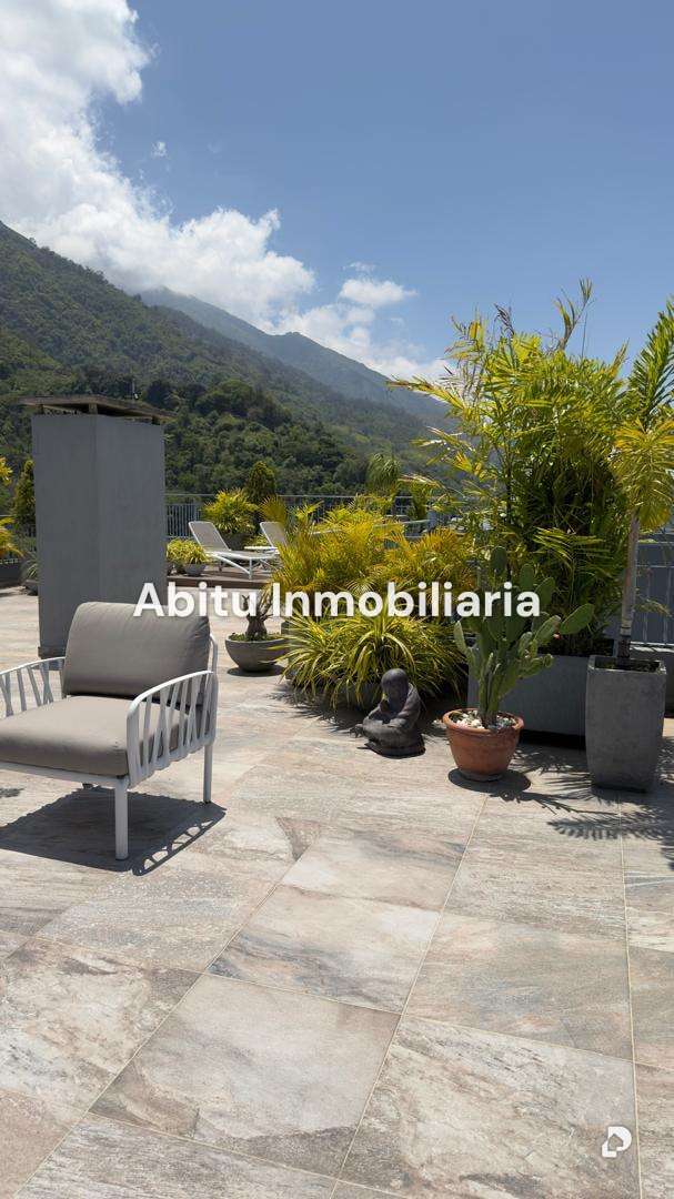 Apartamento en Altamira, Caracas – 2