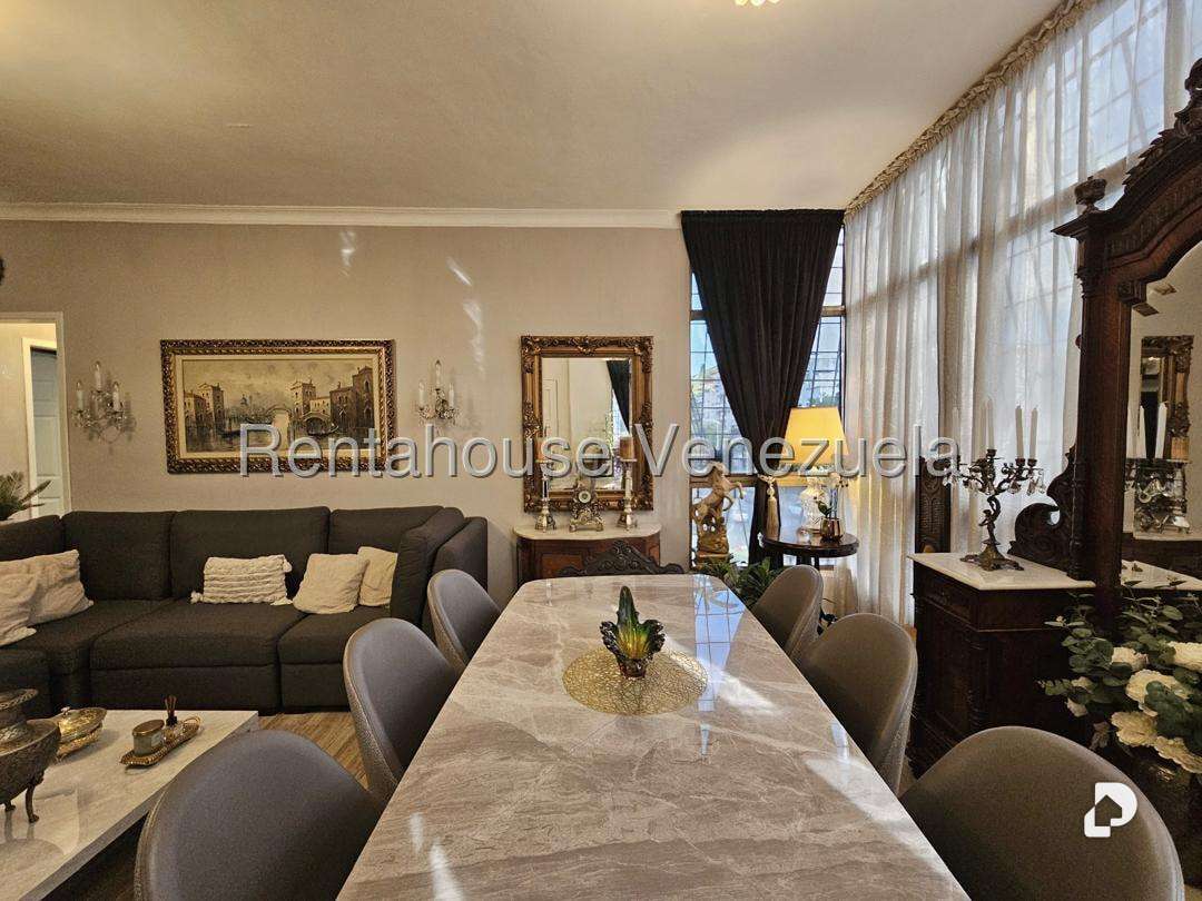 Apartamento en Bello Monte, Caracas – 2