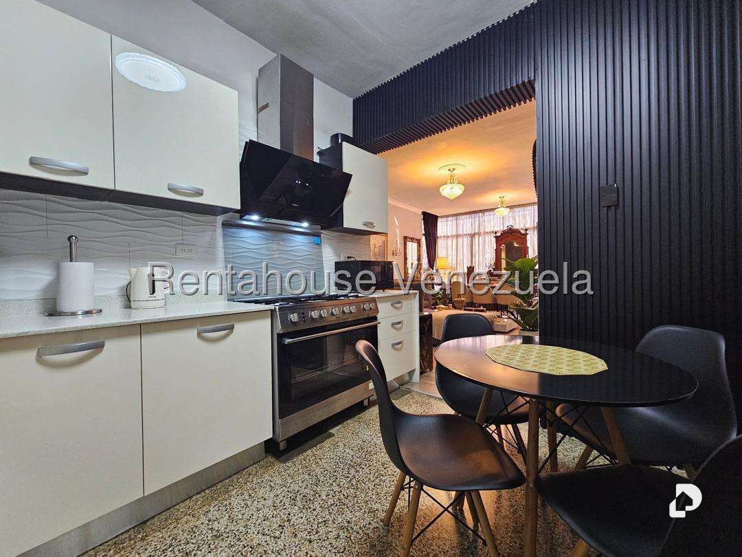 Apartamento en Bello Monte, Caracas – 11