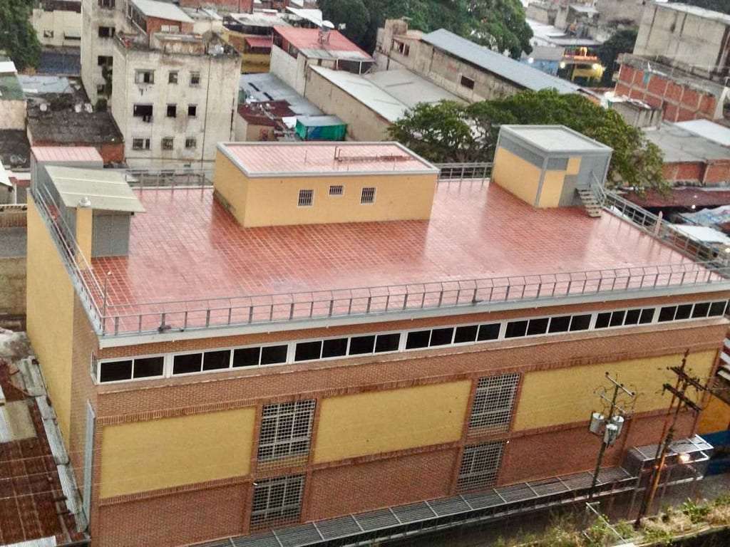 Local comercial en Caracas - 1