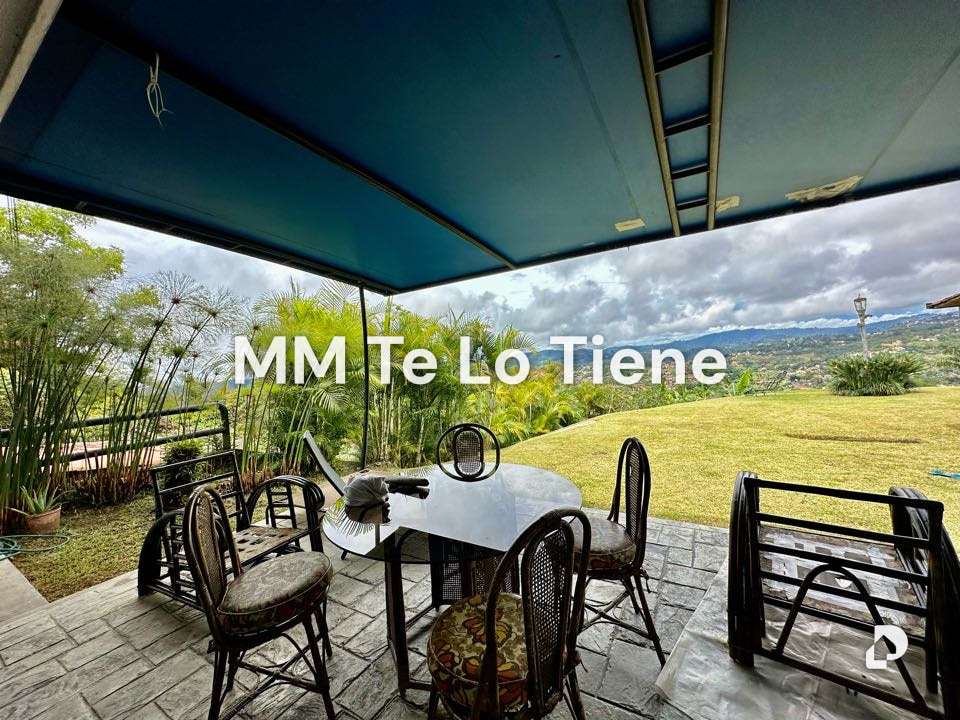Casa en La Lagunita, Caracas – 22