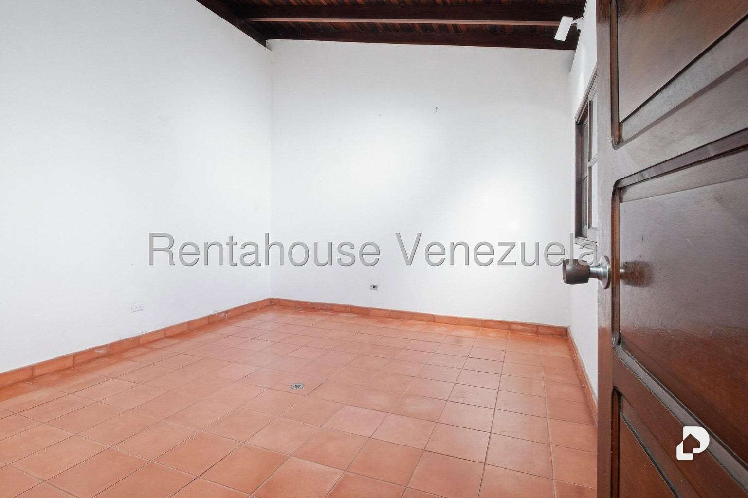 Casa en La Lagunita Country Club, Caracas – 16