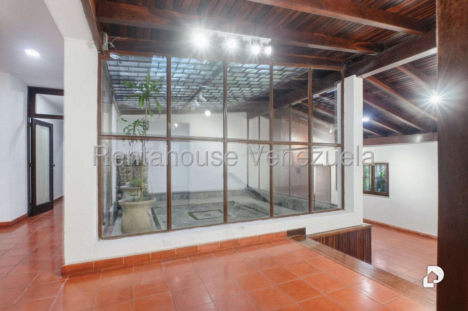 Casa en La Lagunita Country Club, Caracas – 7
