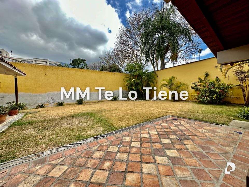 Terreno en El Bosque, Caracas – 6