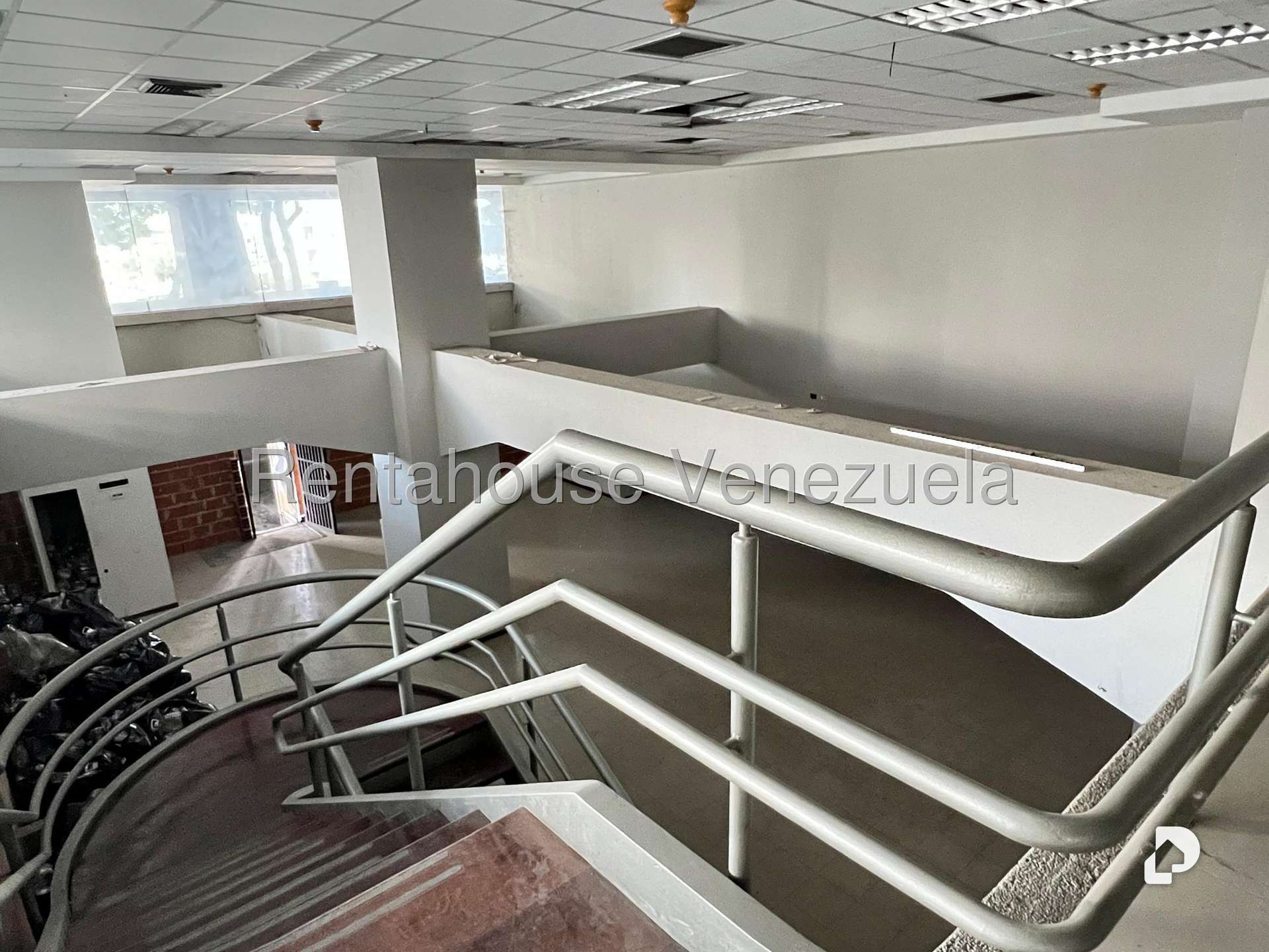 Local comercial en La California Norte, Caracas – 7