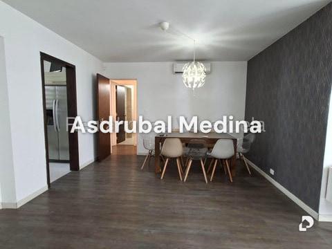 Apartamento en Los Palos Grandes, Caracas – 3