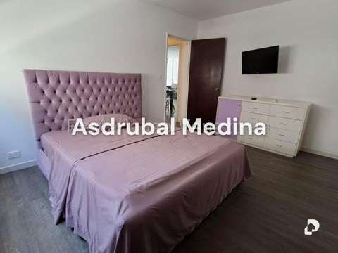 Apartamento en Los Palos Grandes, Caracas – 11