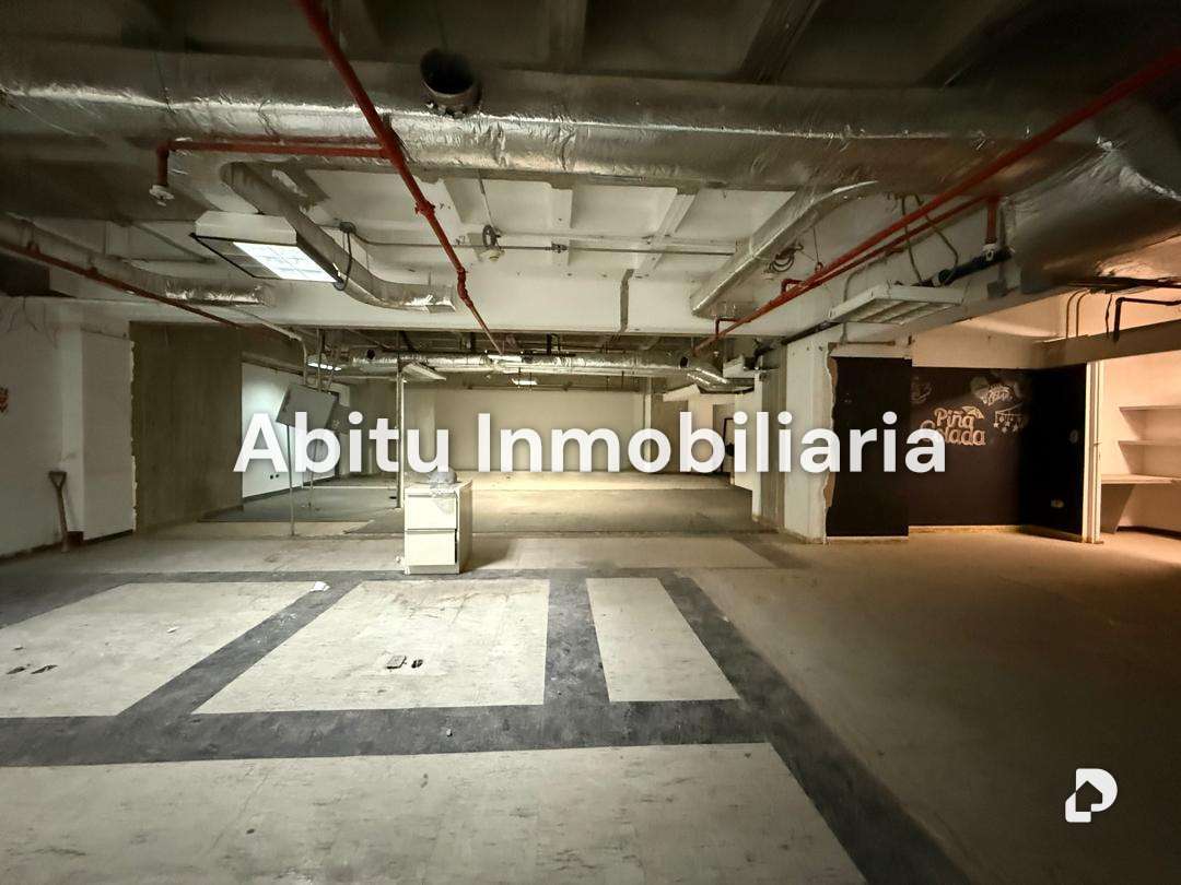 Local comercial en Los Palos Grandes, Caracas – 6