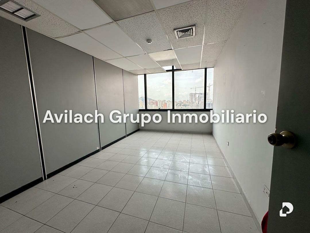 Oficina en Av. Bolívar Norte, Valencia – 5